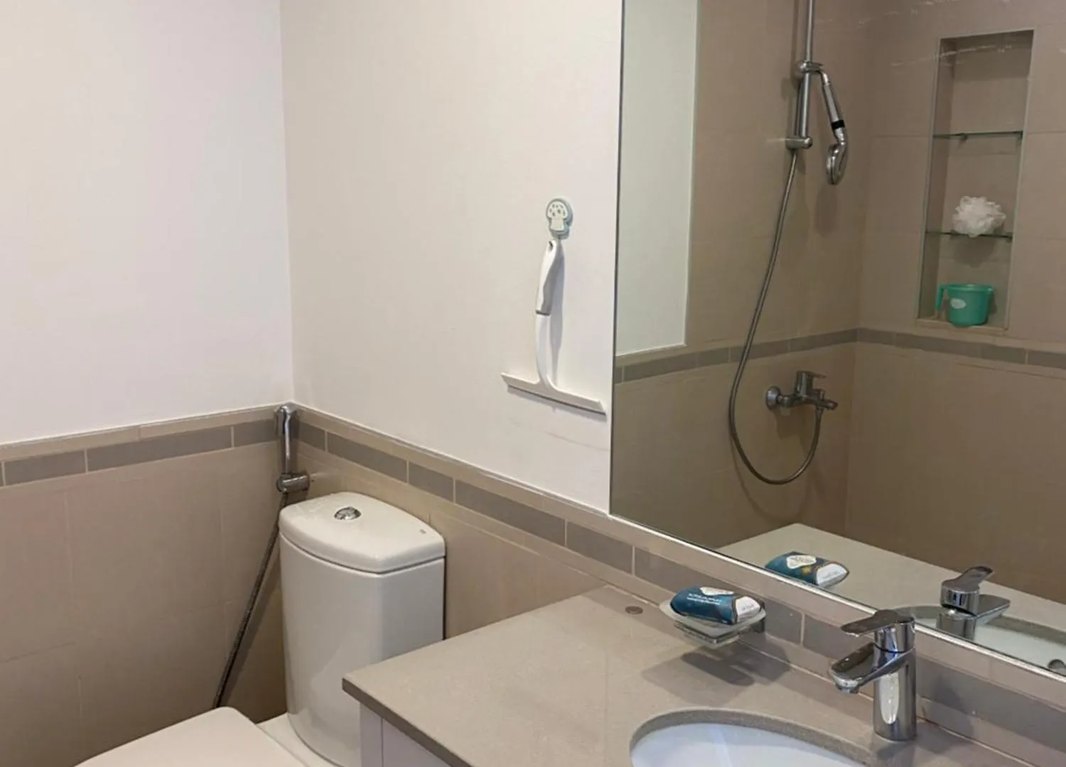 Apartment Lovely Calm 3Br Apt Easy Accessibility To Central Dubai With Huge Balcony And Pool View Town Square