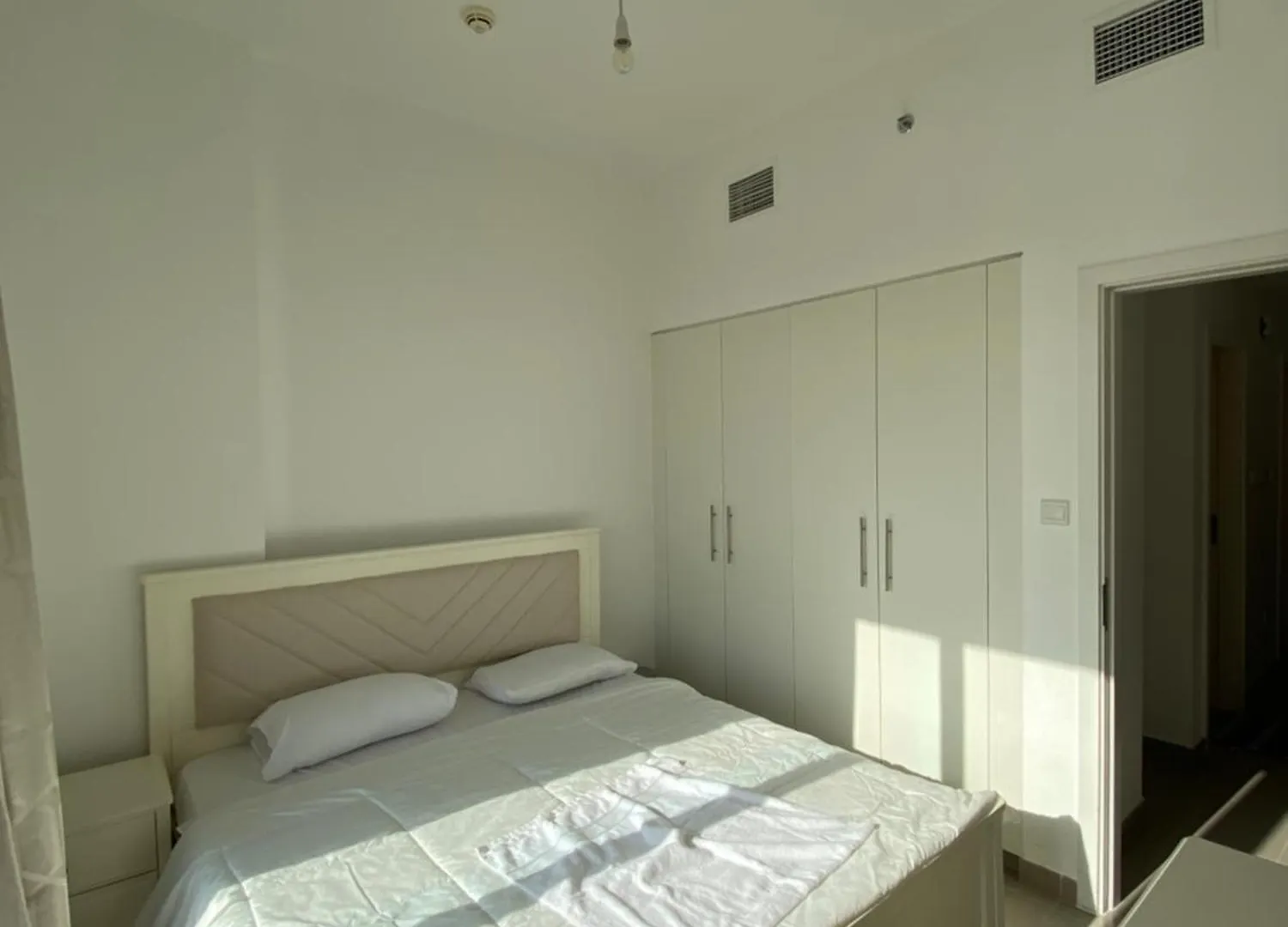 Lovely Calm 3Br Apt Easy Accessibility To Central Dubai With Huge Balcony And Pool View Town Square Apartment