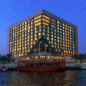 Sheraton Creek & Towers Dubái